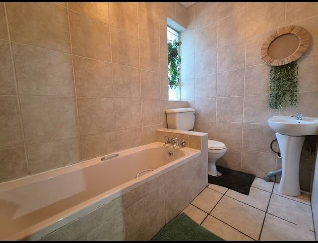 3 BEDROOM TOWNHOUSE FOR SALE IN THREE RIVERS